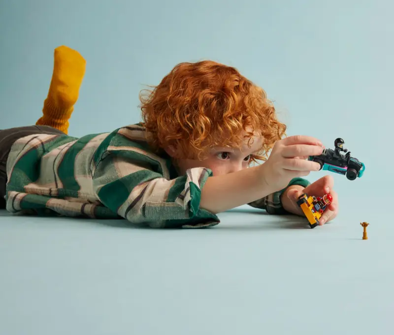 LEGO 60400 Gokarty i kierowcy wyścigowi zdjęcie 6