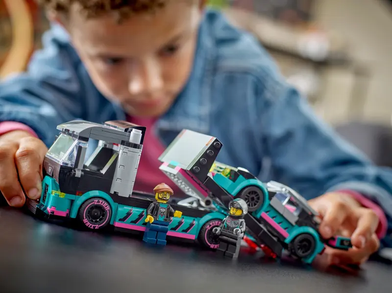 LEGO 60406 Samochód wyścigowy i laweta zdjęcie 11
