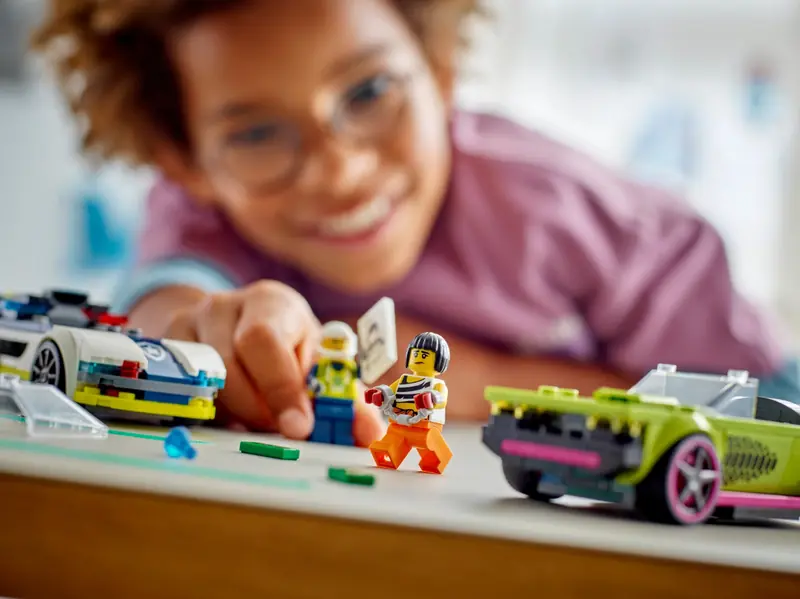 LEGO 60415 Pościg radiowozu za muscle carem zdjęcie 7