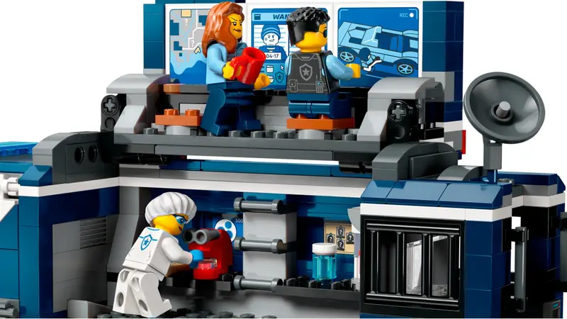 LEGO 60418 Policyjna ciężarówka z laboratorium kryminalnym zdjęcie 6