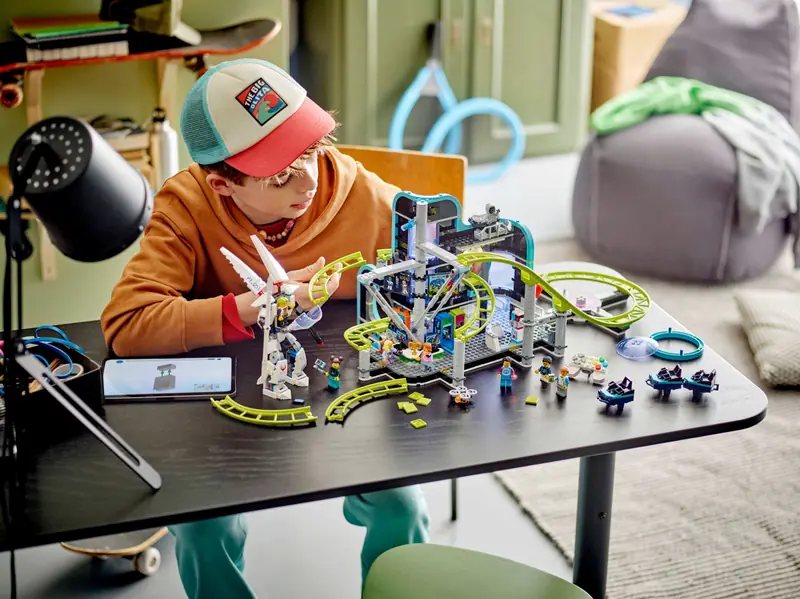LEGO 60421 Park Świat Robotów z rollercoasterem zdjęcie 10