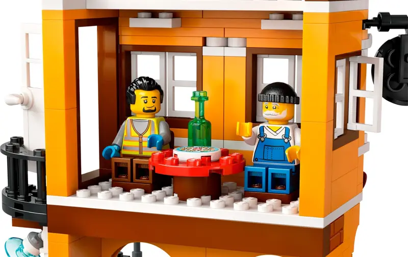 LEGO 60422 Nadmorski port ze statkiem towarowym zdjęcie 3