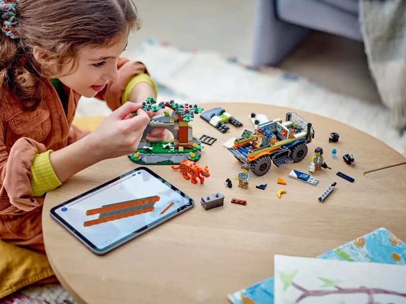 LEGO 60426 Terenówka badacza dżungli zdjęcie 8