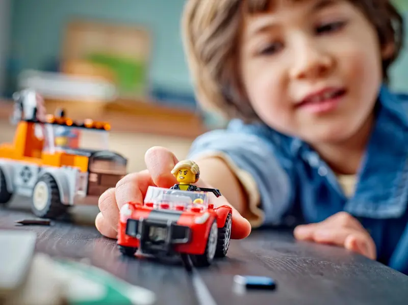 LEGO 60435 Samochód pomocy drogowej i naprawa sportowego auta zdjęcie 7