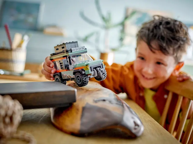 LEGO 60447 Górska terenówka 4x4 zdjęcie 10