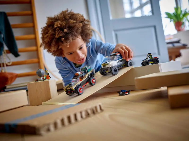 LEGO 60449 Pościg terenówką policyjną zdjęcie 5