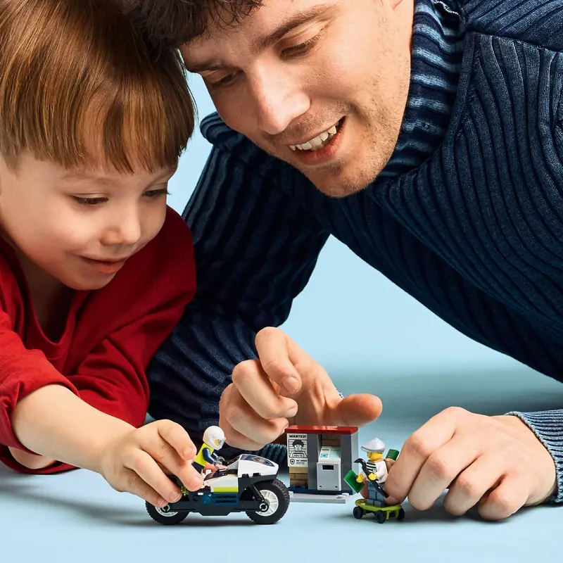 LEGO 60455 Pościg na motocyklu policyjnym zdjęcie 6