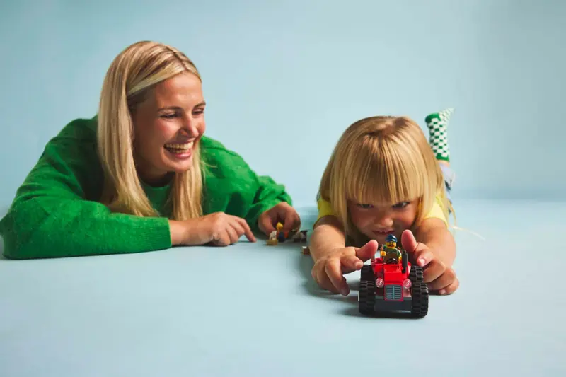 LEGO 60461 Czerwony traktor z przyczepą i owcą zdjęcie 6