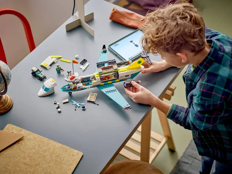 LEGO 60465 Samolot pogotowia ratunkowego zdjęcie 8