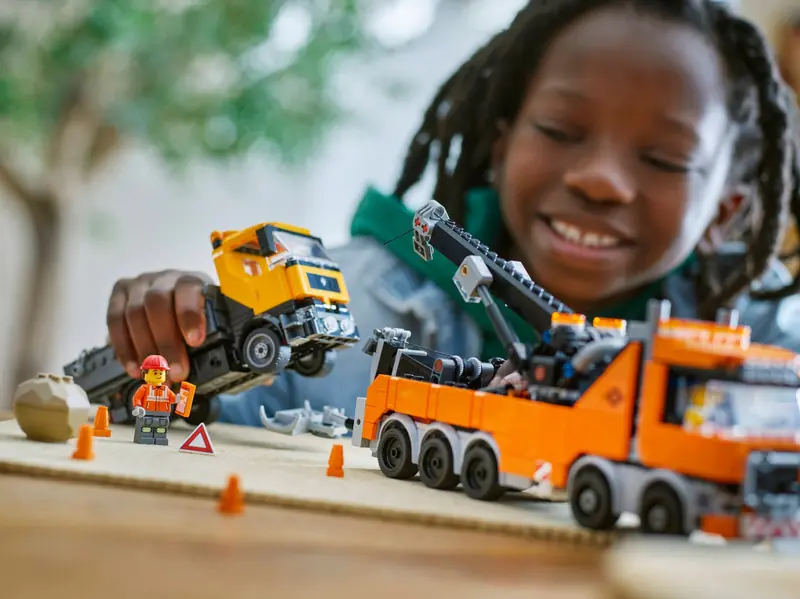 LEGO 60467 Wóz holowniczy z dźwigiem zdjęcie 9