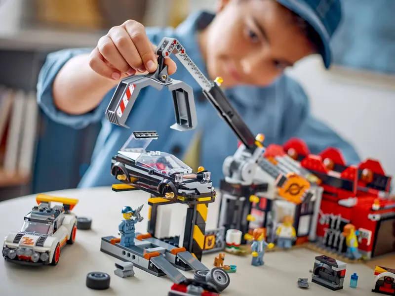 LEGO 60472 Złomowisko z samochodami zdjęcie 5
