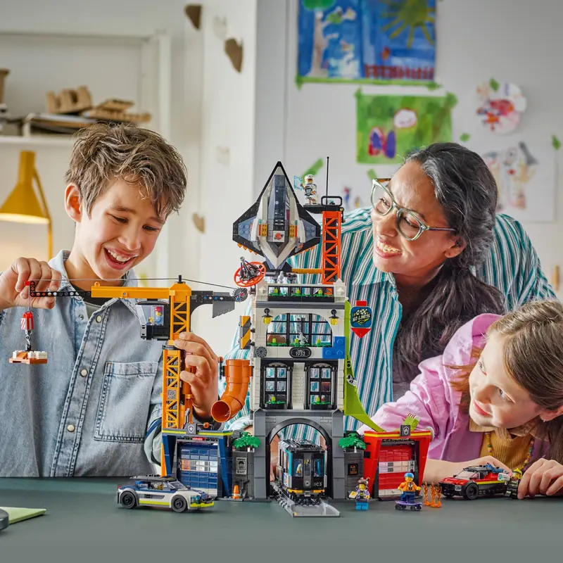 LEGO 60473 Wieża City zdjęcie 15