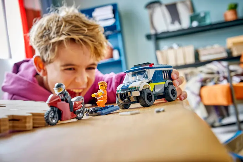 LEGO 60479 Furgonetka policyjnego konwoju więziennego zdjęcie 7
