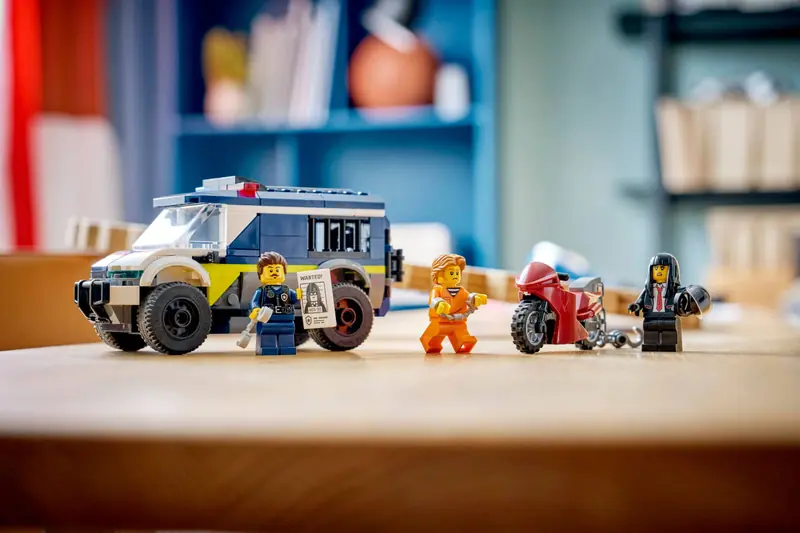 LEGO 60479 Furgonetka policyjnego konwoju więziennego zdjęcie 10