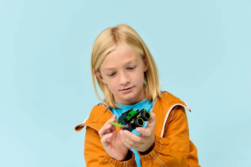 LEGO 60484 Pojazdy - Gamingowa wyścigówka zdjęcie 12