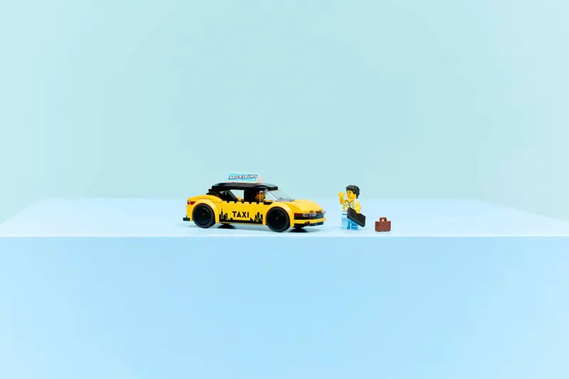 LEGO 60487 Żółta taksówka zdjęcie 8