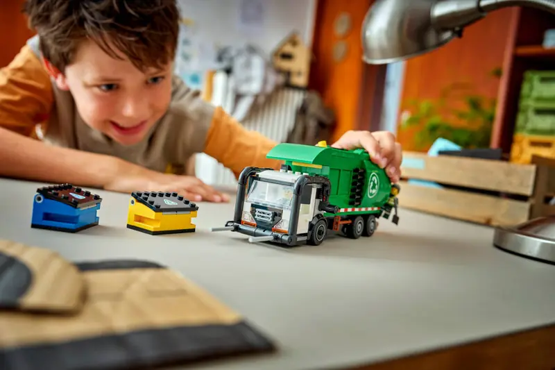 LEGO 60495 Ciężarówka recyklingowa zdjęcie 6