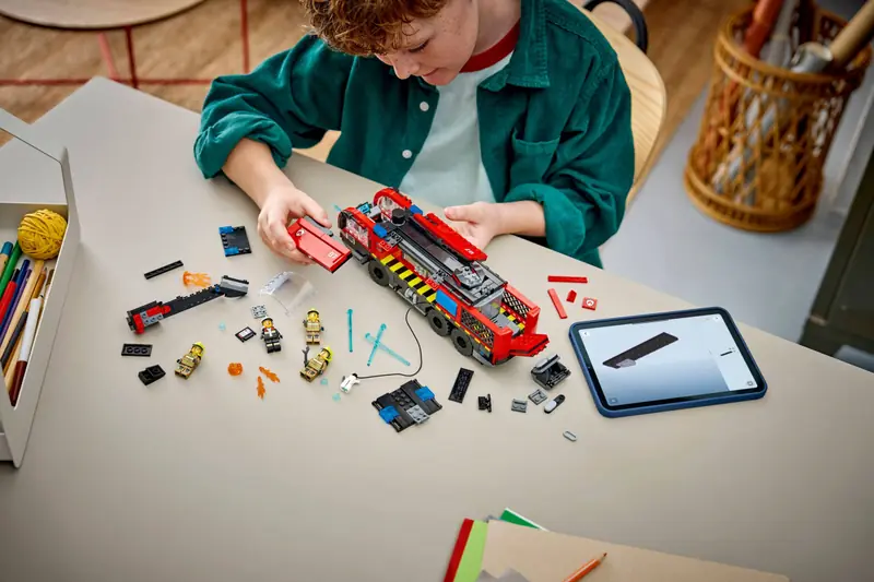 LEGO 60499 Lotniskowy wóz strażacki zdjęcie 10