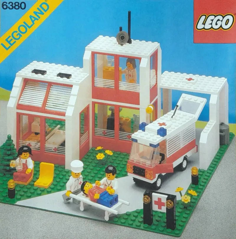 LEGO 6380 Emergency Treatment Center