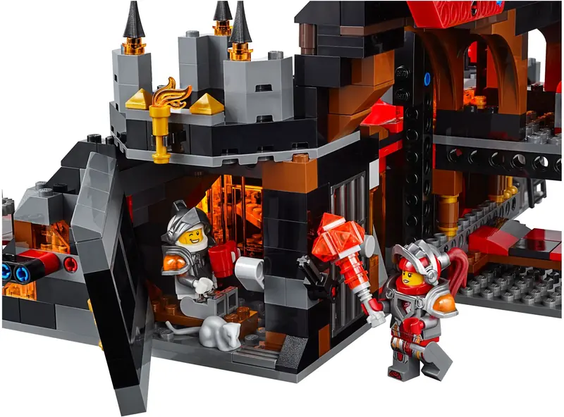 LEGO 70323 Wulkaniczna kryjówka Jestro zdjęcie 12