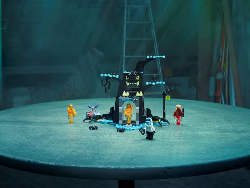 LEGO 70427 Witaj w Hidden Side zdjęcie 9