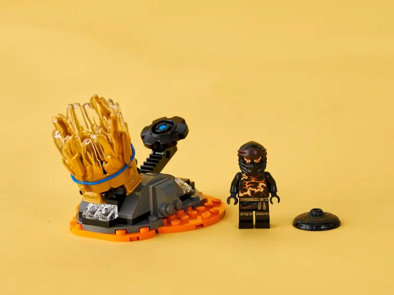 LEGO 70685 Wybuch Spinjitzu - Cole zdjęcie 9
