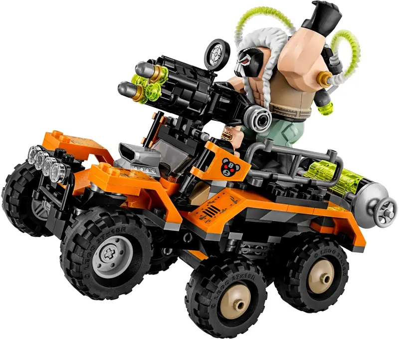LEGO 70914 Bane - atak toksyczną ciężarówką zdjęcie 4