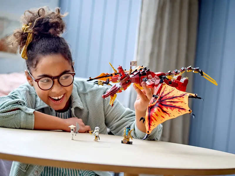 LEGO 71753 Atak smoka ognia zdjęcie 9