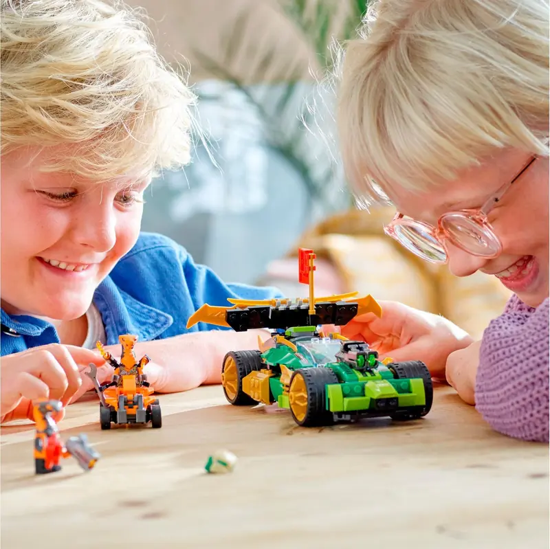 LEGO 71763 Samochód wyścigowy Lloyda EVO zdjęcie 7