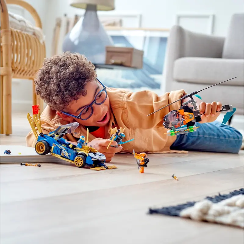 LEGO 71776 Wyścigówka EVO Jaya i Nyi zdjęcie 10