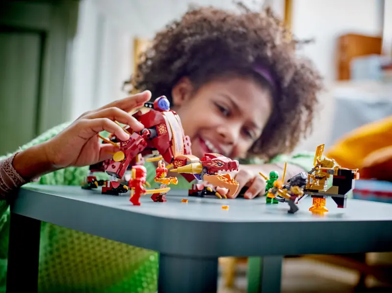 LEGO 71793 Lawowy smok zmieniający się w falę ognia zdjęcie 11