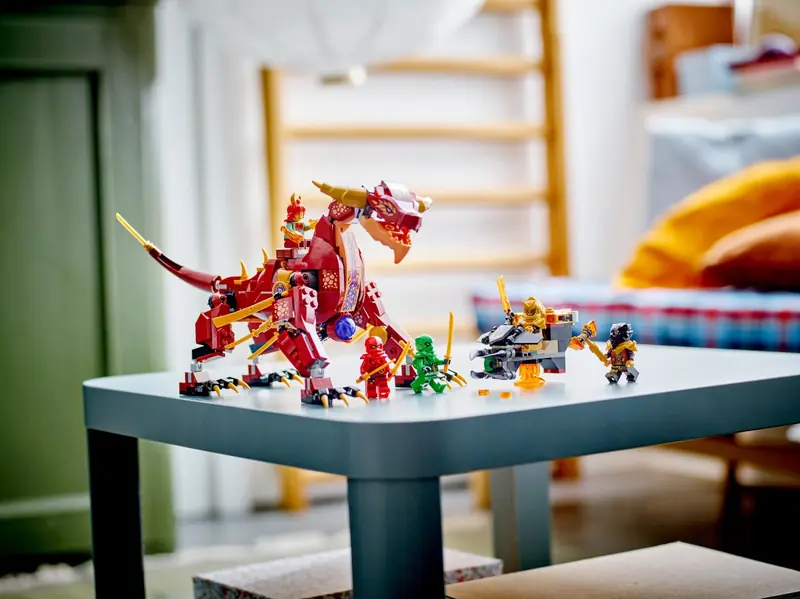 LEGO 71793 Lawowy smok zmieniający się w falę ognia zdjęcie 10