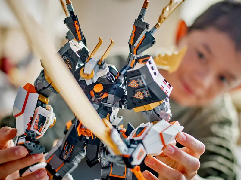 LEGO 71821 Tytanowy smok-mech Cole’a zdjęcie 8