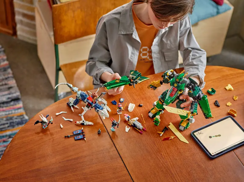 LEGO 71845 Odrzutowy mech Lloyda zdjęcie 8