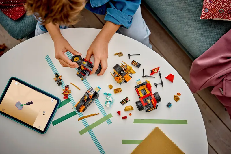 LEGO 71864 Wielofunkcyjne pojazdy Kaia i Cole’a zdjęcie 8