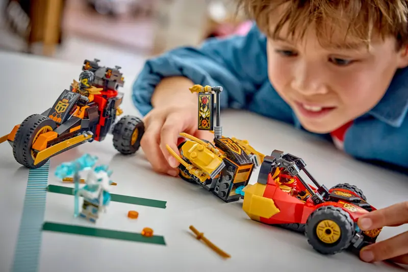 LEGO 71864 Wielofunkcyjne pojazdy Kaia i Cole’a zdjęcie 10