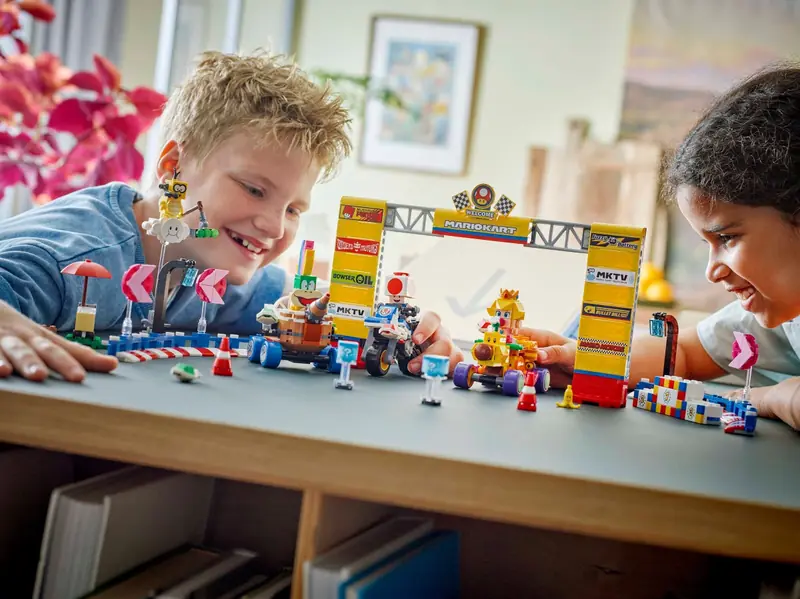 LEGO 72036 Mario Kart – Zestaw Baby Peach i Grand Prix zdjęcie 9