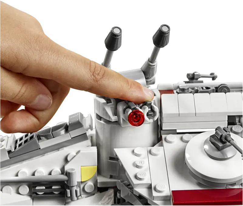 LEGO 75244 Tantive IV zdjęcie 7