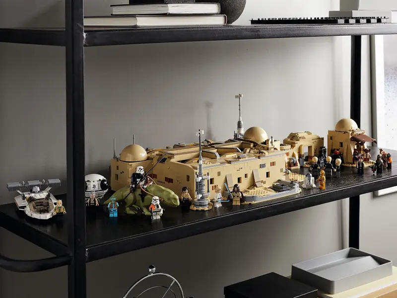 LEGO 75290 Kantyna Mos Eisley zdjęcie 48
