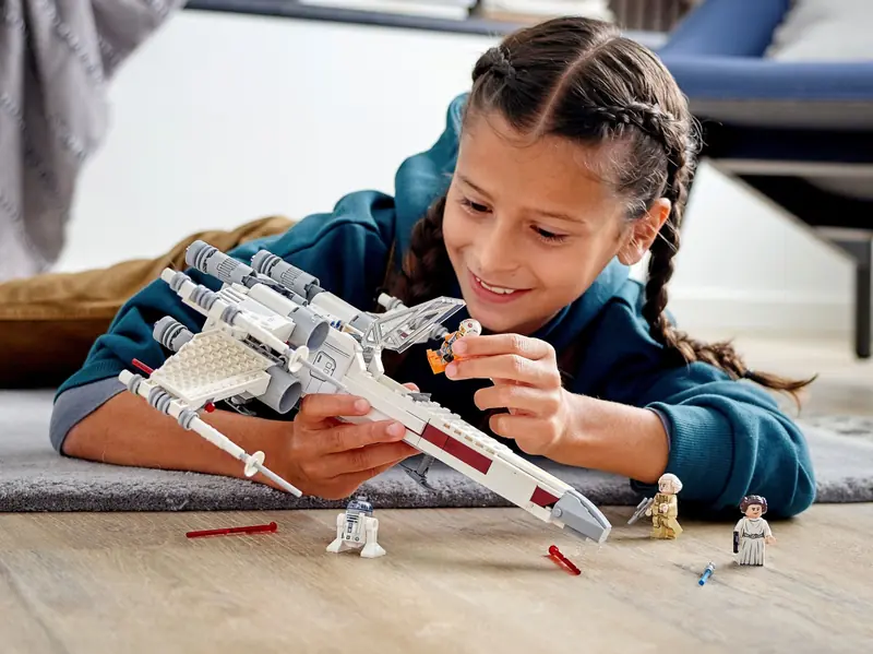 LEGO 75301 Myśliwiec X-Wing Luke'a Skywalkera zdjęcie 5