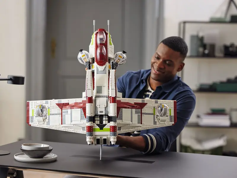 LEGO 75309 Kanonierka Republiki zdjęcie 15