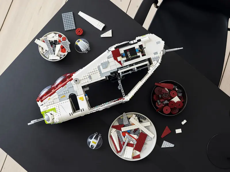 LEGO 75309 Kanonierka Republiki zdjęcie 20
