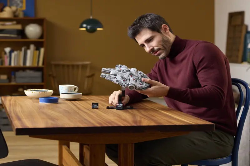 LEGO 75375 Sokół Millennium zdjęcie 6