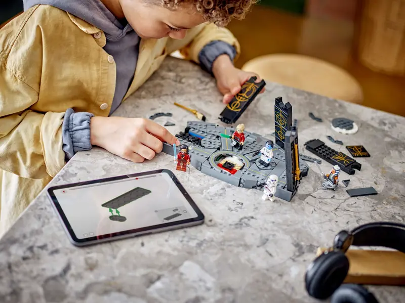 LEGO 75385 Pojedynek Ahsoki Tano na Peridei zdjęcie 8