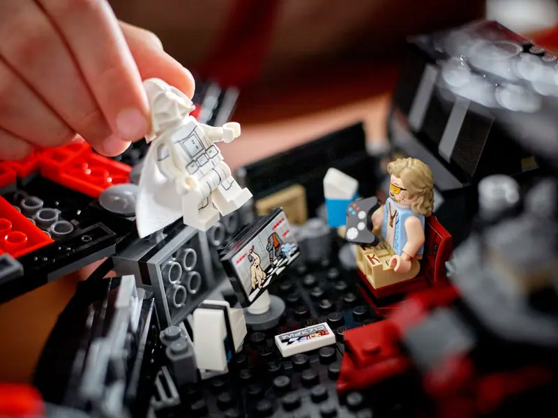 LEGO 75389 Mroczny Sokół Millennium zdjęcie 12