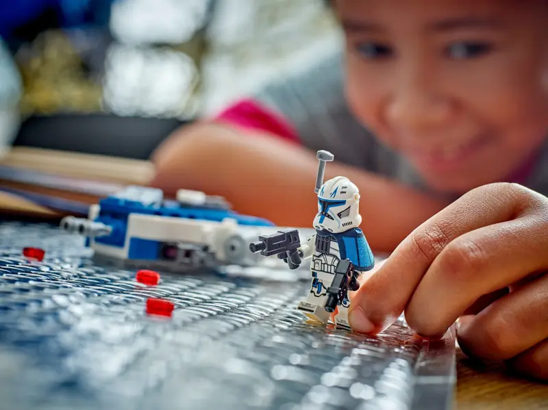 LEGO 75391 Mikromyśliwiec Y-Wing kapitana Rexa zdjęcie 9