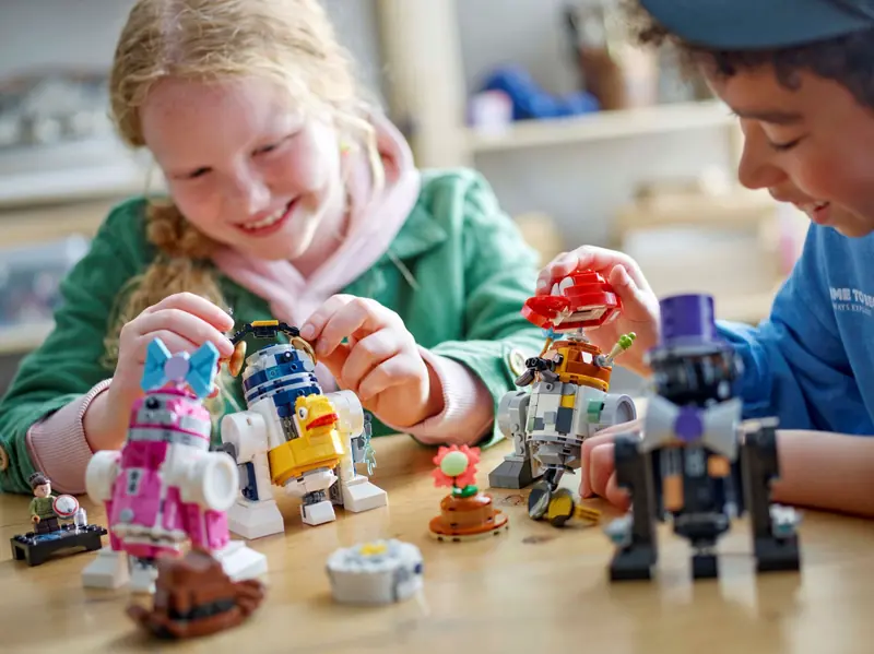 LEGO 75392 Kreatywny zestaw do budowy droidów zdjęcie 9