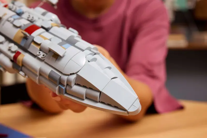 LEGO 75405 Krążownik typu Home One zdjęcie 9