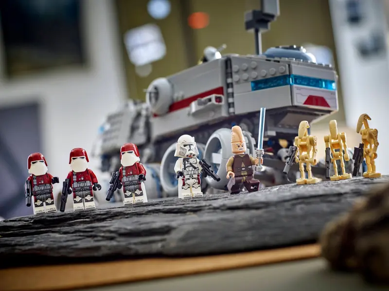 LEGO 75413 Czołg Republiki Juggernaut zdjęcie 8