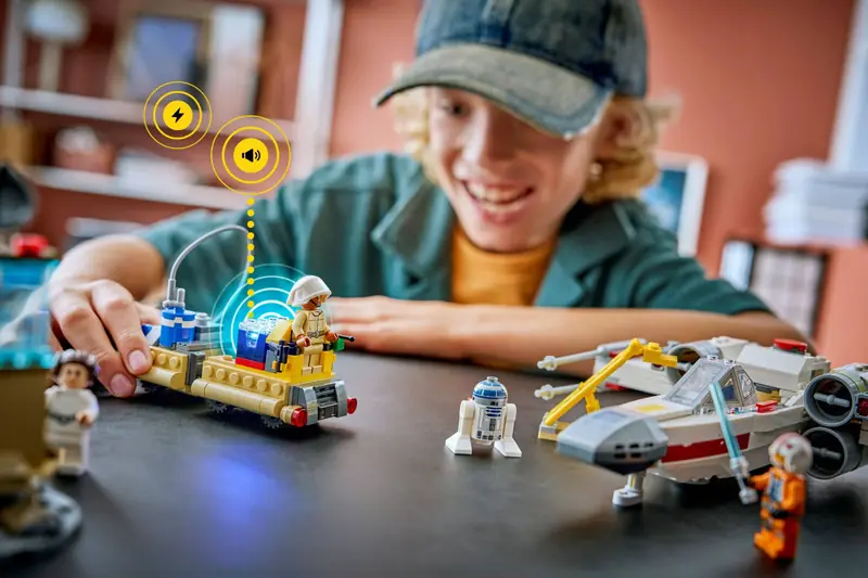 LEGO 75423 SMART Play: X-Wing Czerwona Piątka Luke’a zdjęcie 17